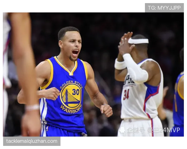 克莱·汤普森无球移动提升三分命中率明显超越NBA平均水平 克莱·汤普森无球移动提升三分命中率明显超越NBA平均水平